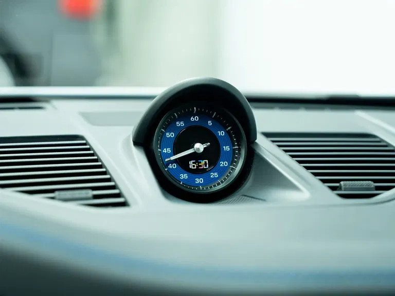 Porsche 992.2 Carrera T