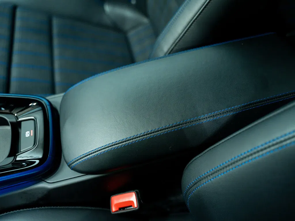 Porsche 992.2 Carrera T