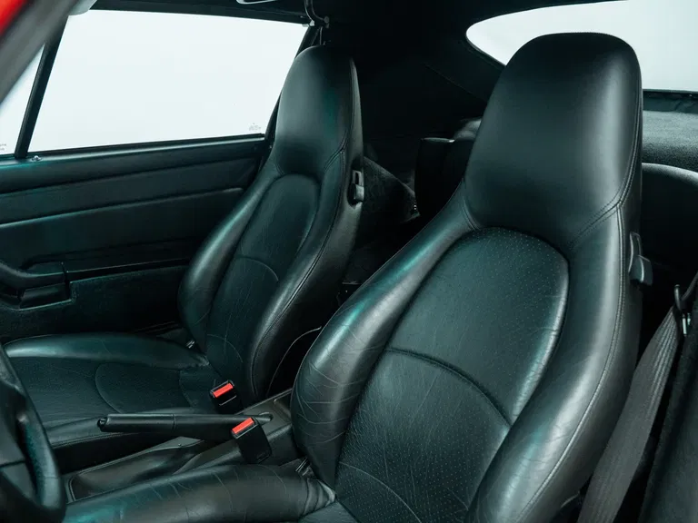 Porsche 993 Carrera 4