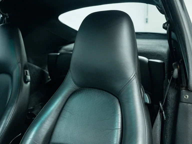 Porsche 993 Carrera 4