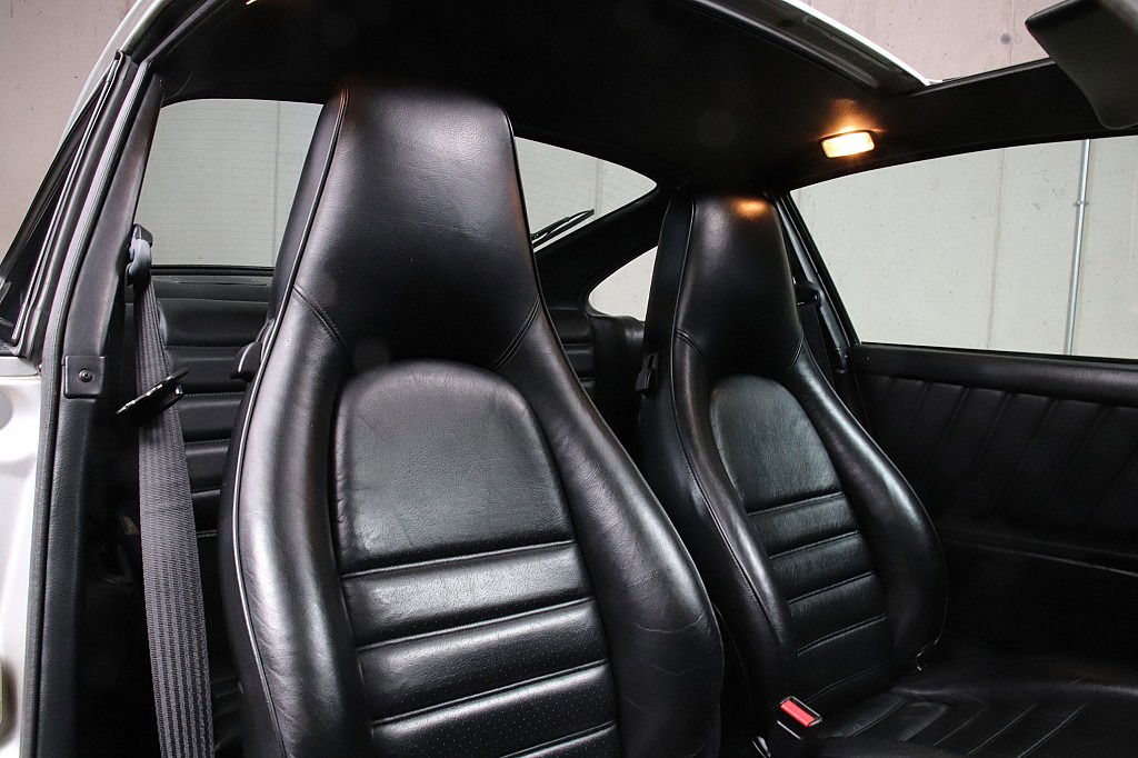 Porsche 911 Turbo 3.3