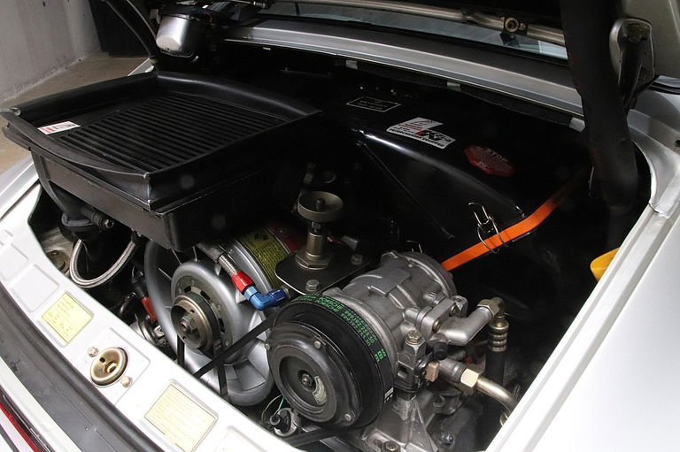 Porsche 911 Turbo 3.3