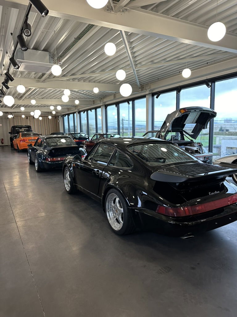 BjornSYX Showroom in Belgium by Bjorn Syx