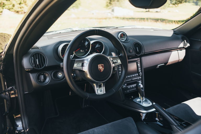 Porsche 987 Cayman R