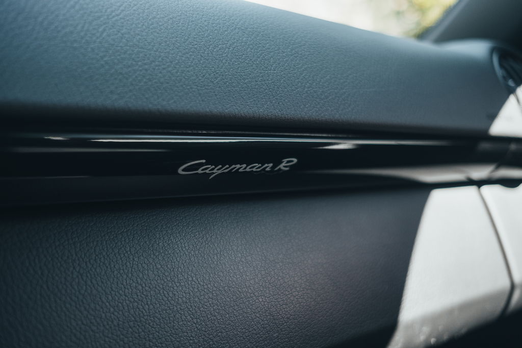 Porsche 987 Cayman R