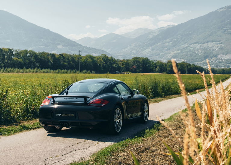 Porsche 987 Cayman R