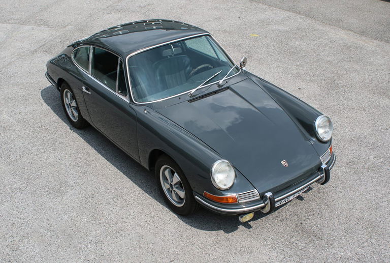 Porsche 911 T