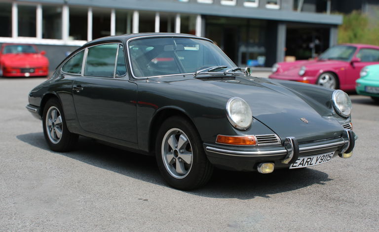 Porsche 911 T