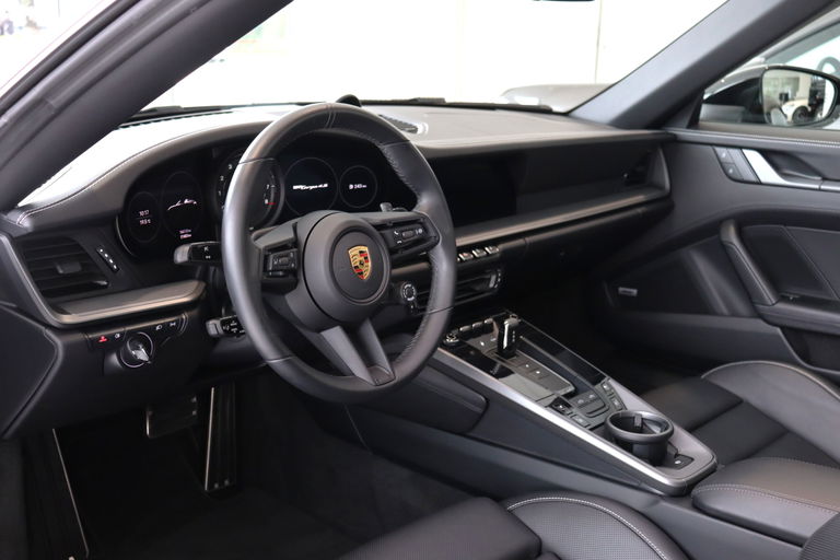 Porsche 992 Targa 4S