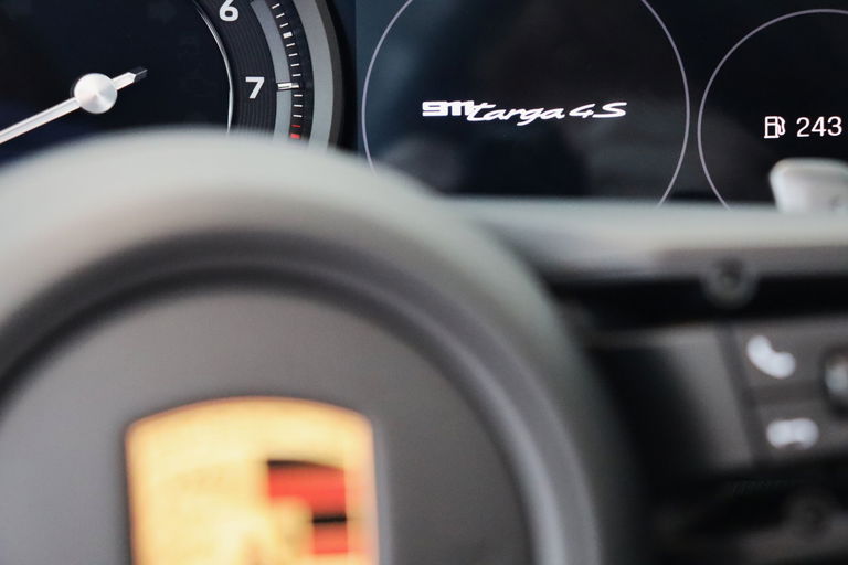 Porsche 992 Targa 4S