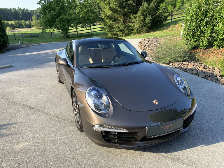 Porsche 991 Carrera