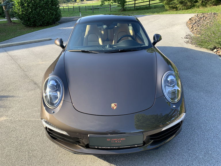 Porsche 991 Carrera