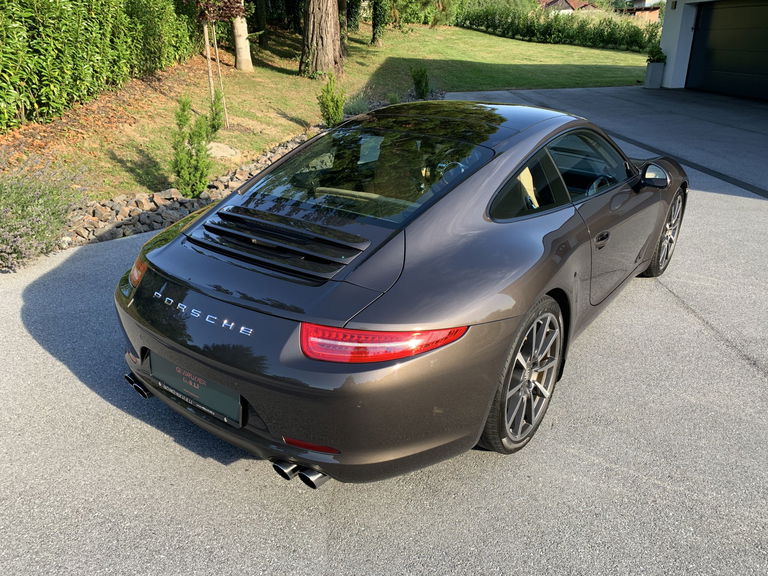Porsche 991 Carrera
