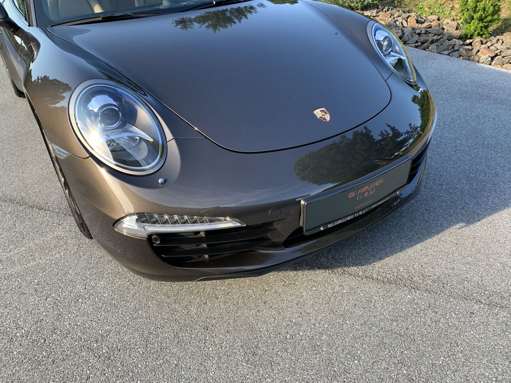 Porsche 991 Carrera