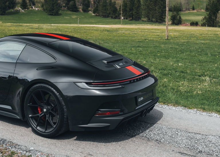 Porsche 992 GT3 Touring