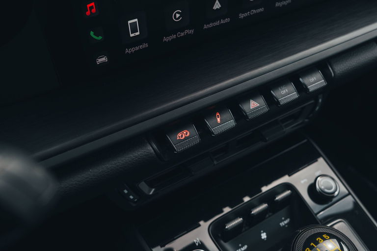 Porsche 992 GT3 Touring