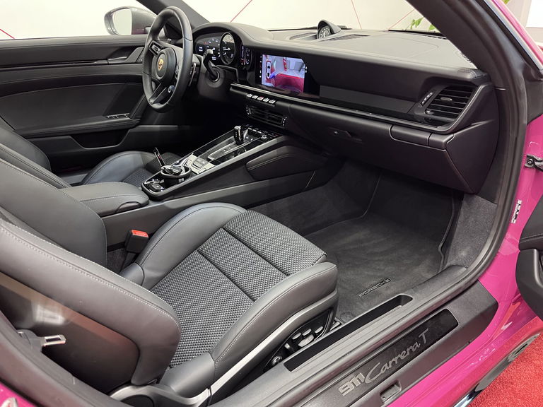 Porsche 992 Carrera T