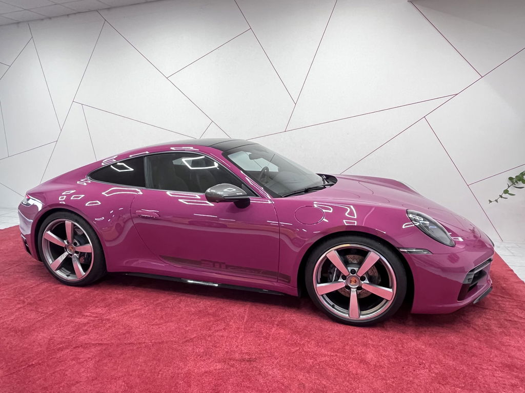 Porsche 992 Carrera T