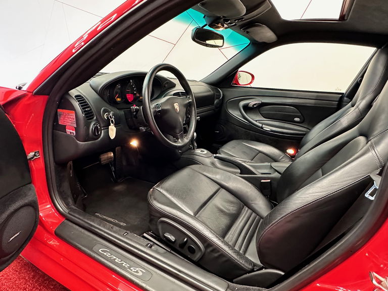 Porsche 996 Carrera 4S