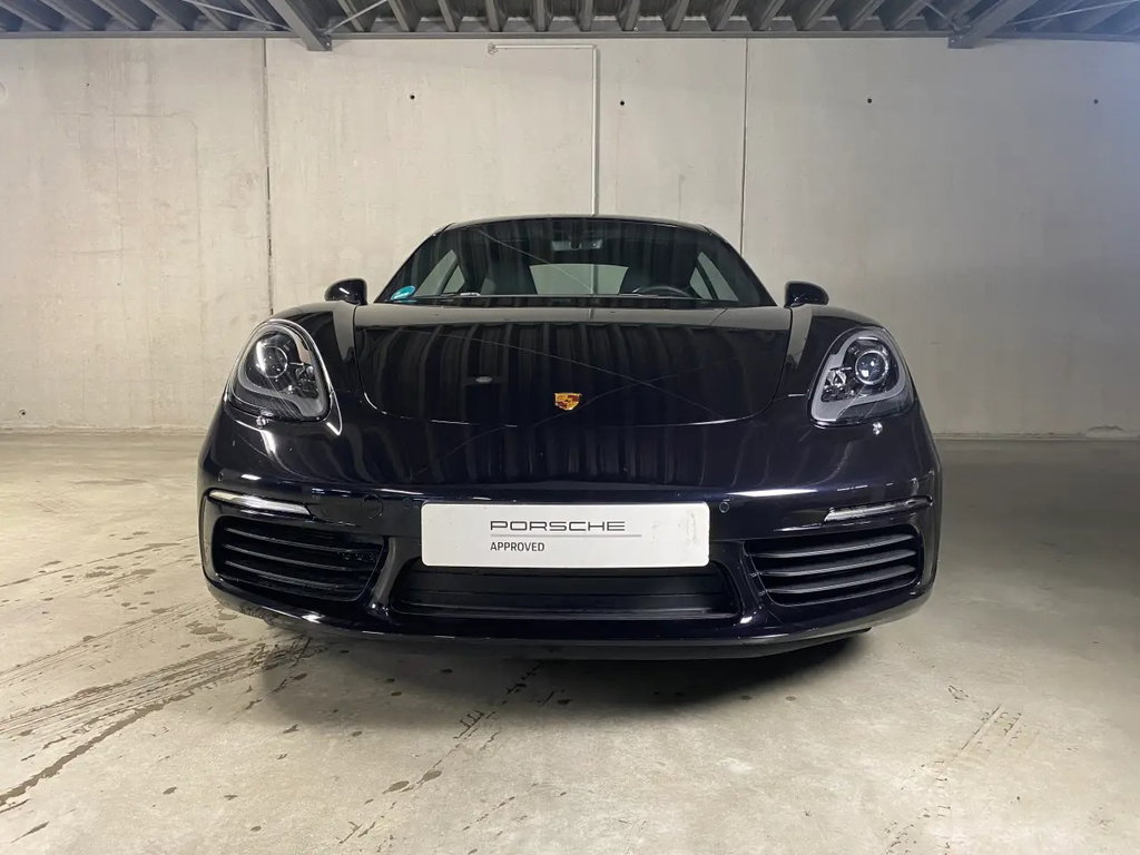 Porsche 718 Cayman