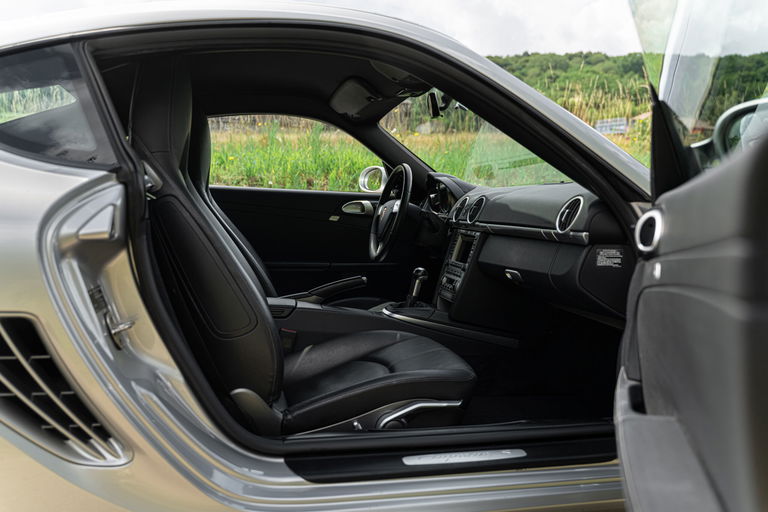 Porsche 987 Cayman S