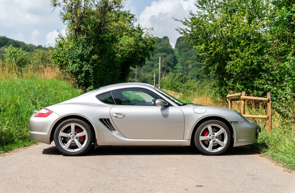 Porsche 987 Cayman S