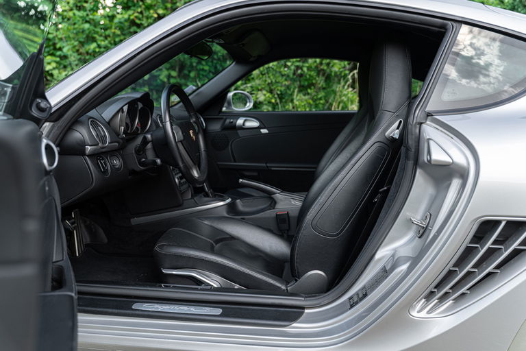 Porsche 987 Cayman S