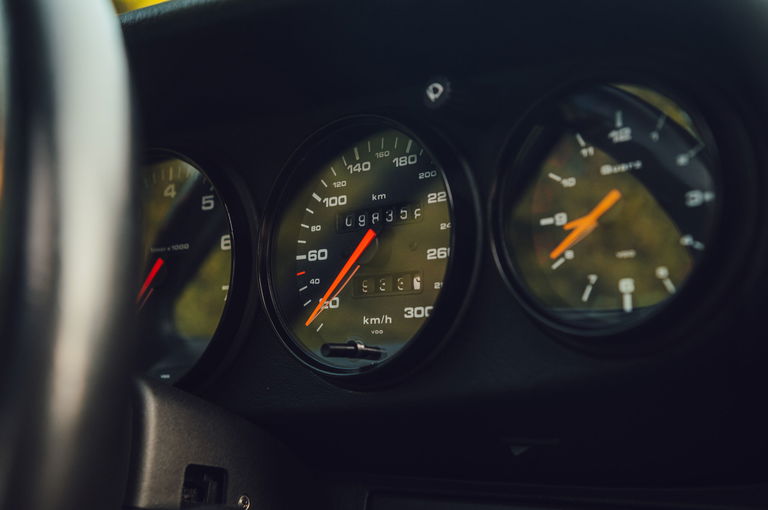 Porsche 964 Carrera 2