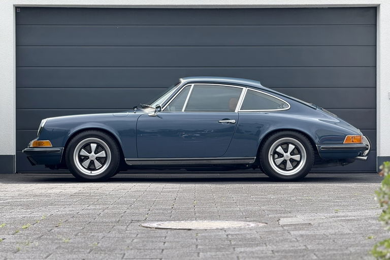 Porsche 911 T (US)