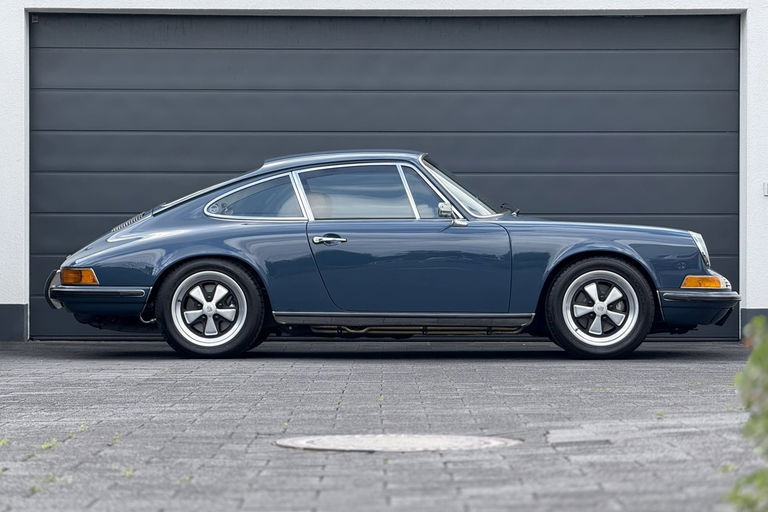 Porsche 911 T (US)