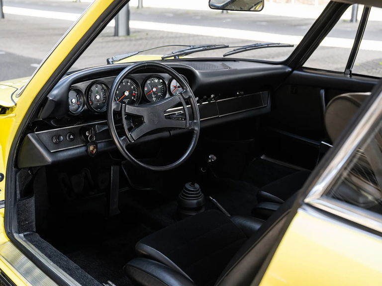 Porsche 911 Carrera RS