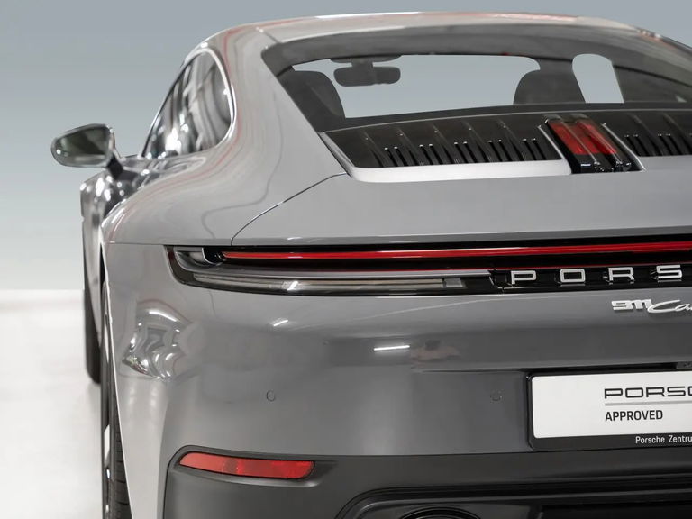 Porsche 992.2 Carrera