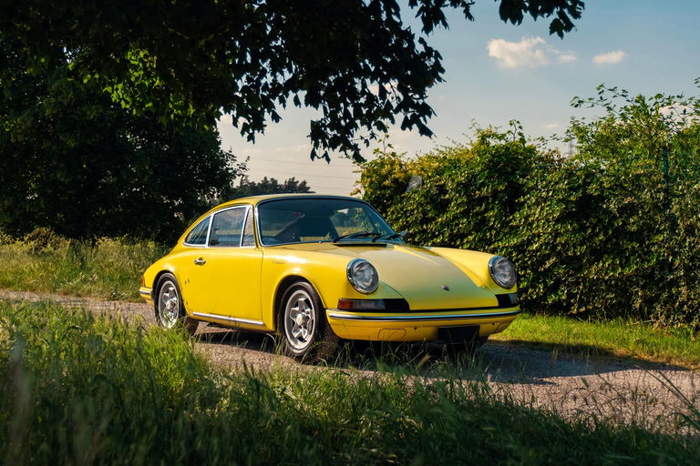 Porsche 911 T
