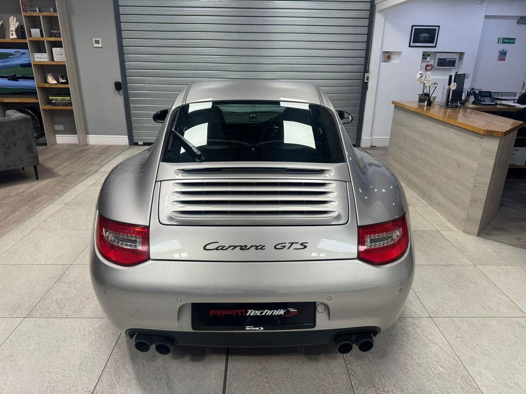 Porsche 997.2 Carrera GTS