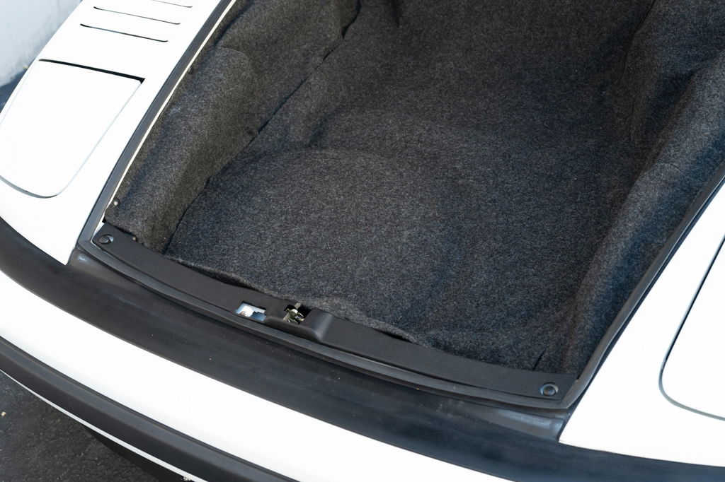 Porsche 911 Turbo 3.3 (US)