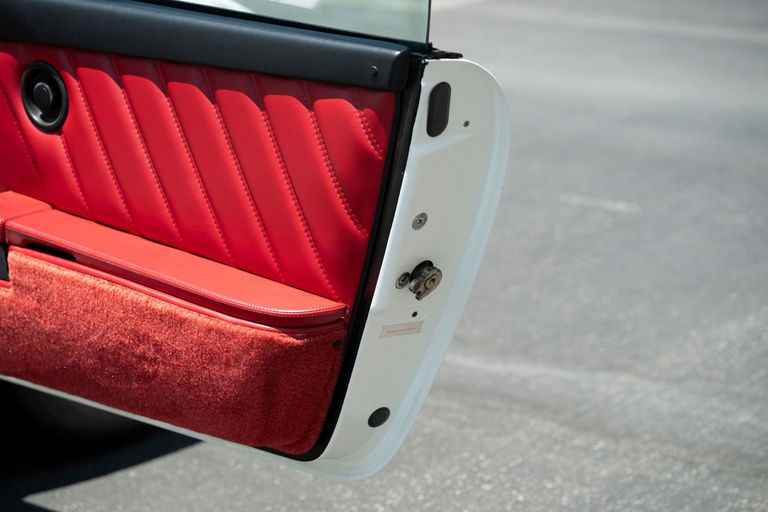 Porsche 911 Turbo 3.3 (US)