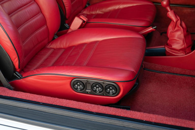 Porsche 911 Turbo 3.3 (US)