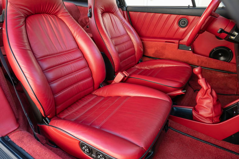 Porsche 911 Turbo 3.3 (US)