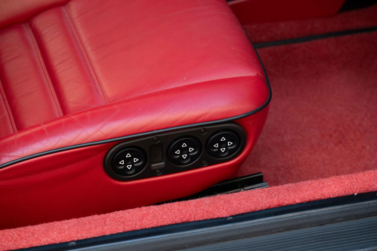 Porsche 911 Turbo 3.3 (US)