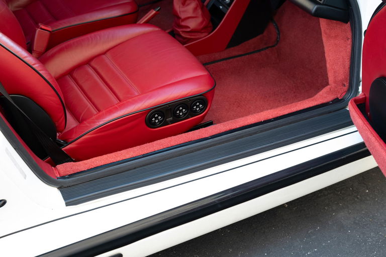 Porsche 911 Turbo 3.3 (US)