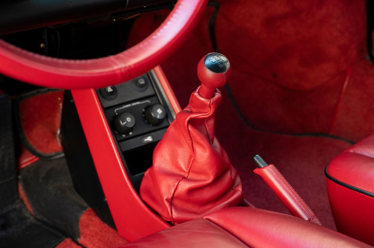 Porsche 911 Turbo 3.3 (US)