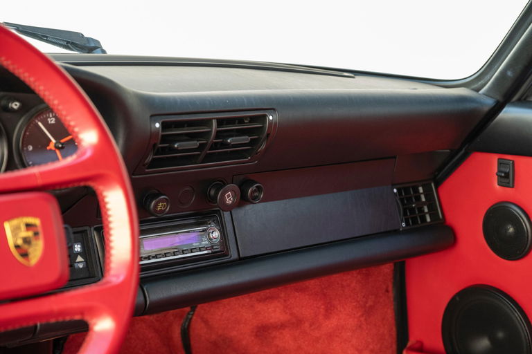 Porsche 911 Turbo 3.3 (US)