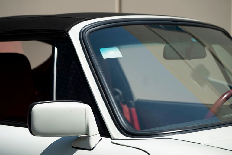 Porsche 911 Turbo 3.3 (US)