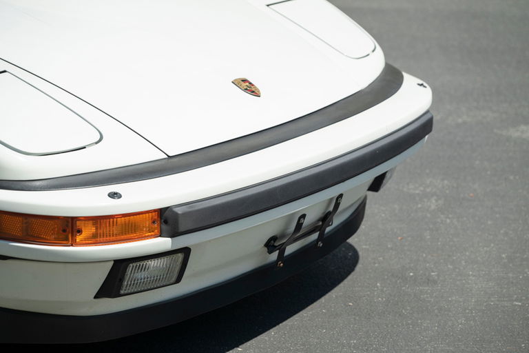 Porsche 911 Turbo 3.3 (US)