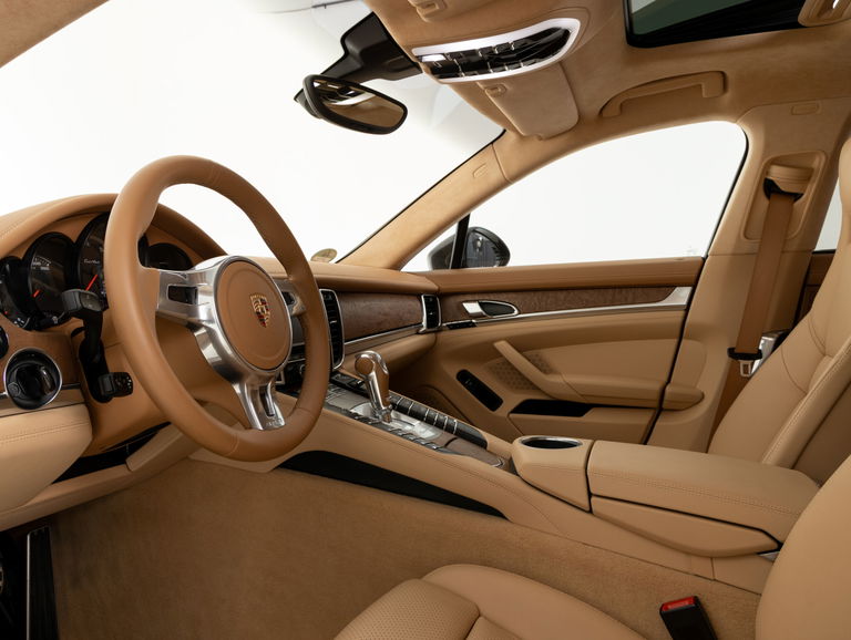 Porsche Panamera Turbo