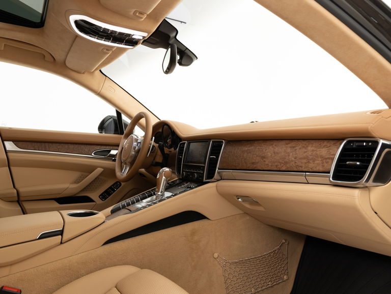 Porsche Panamera Turbo