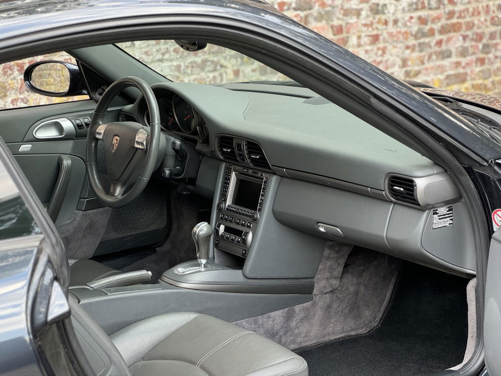 Porsche 997 Carrera