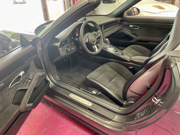 Porsche 991.2 Carrera 4 GTS