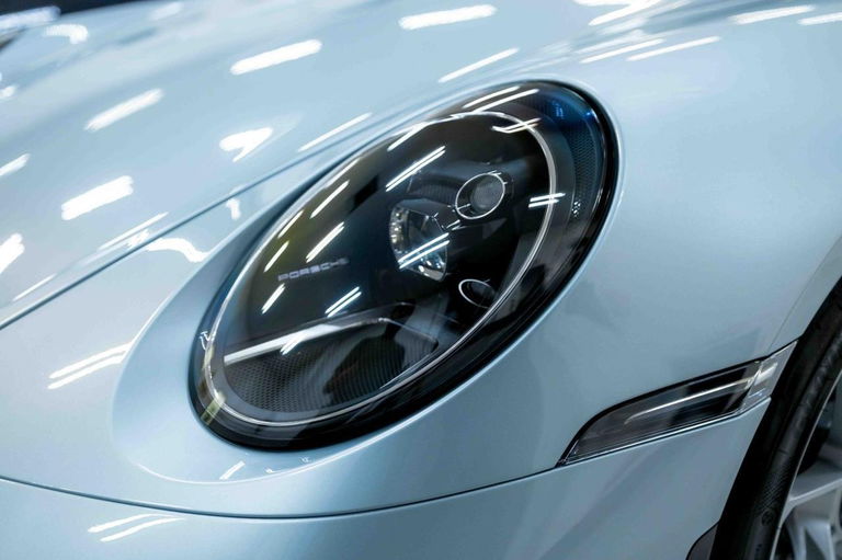 Porsche 992 GT3 Touring