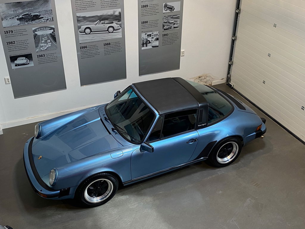 Porsche 911 Carrera 3.2